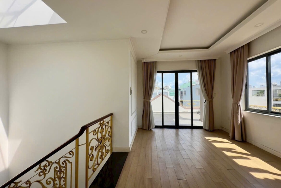 Bán biệt thự căn góc 2 mặt tiền Khu Tên Lửa 9mx20 3 lầu