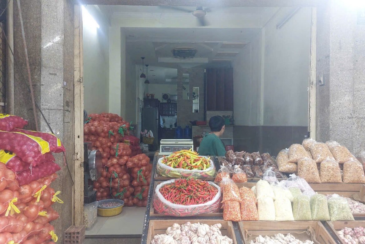 Cho thuê nhà mặt tiền chợ Võ Thành Trang 4×14 2 lầu