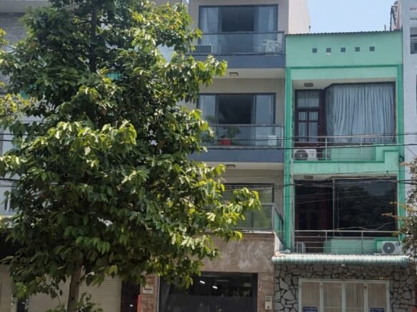 Bán nhà mặt tiền KD đường Vành Đai Trong Khu Tên Lửa 4mx25m 4 lầu