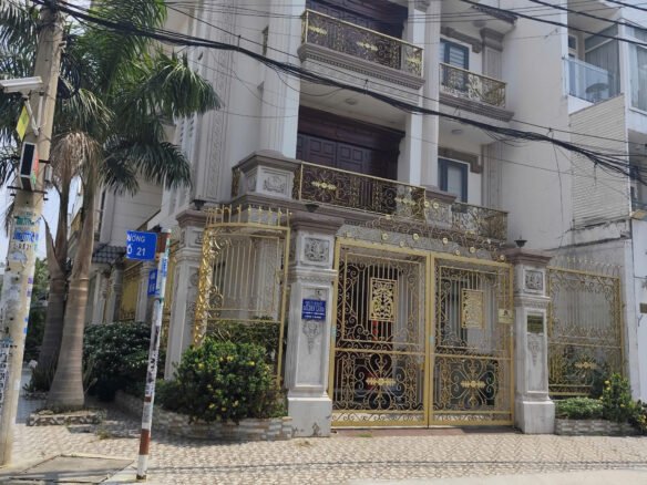 Bán biệt thự căn góc 2 mặt tiền Khu Tên Lửa 9mx20 3 lầu