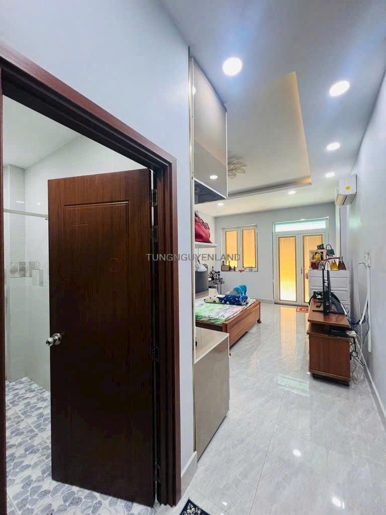 Bán nhà mặt tiền đường Đoàn Phú Tứ 4×20 3 lầu