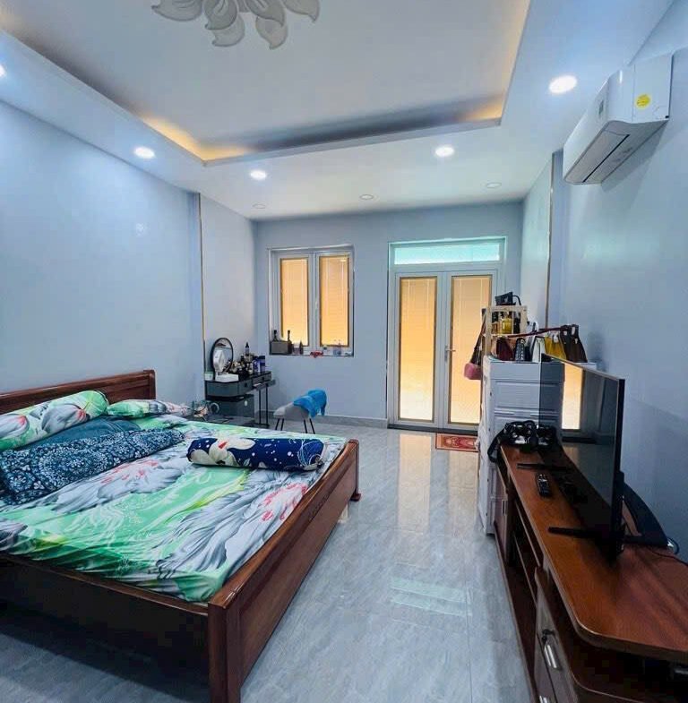 Bán nhà mặt tiền đường Đoàn Phú Tứ 4×20 3 lầu