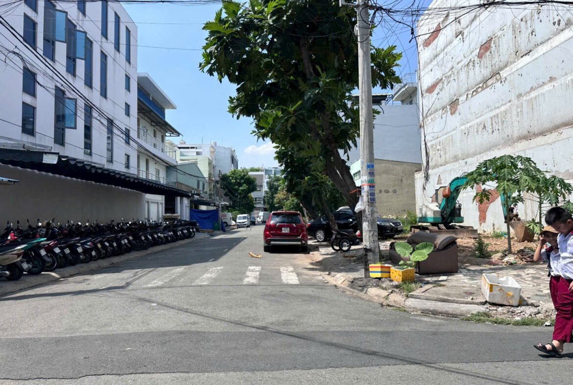 Bán đất góc 2 mặt tiền Khu Tên Lửa 5mx20m