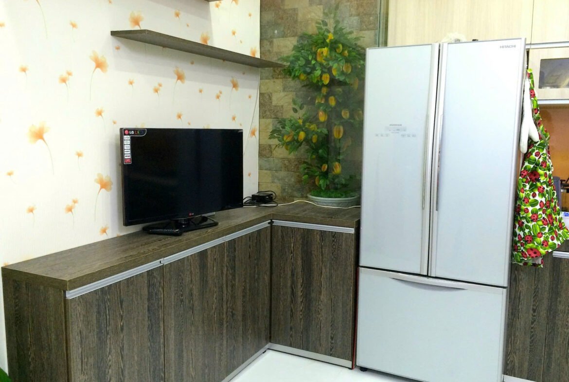 Bán nhà đẹp hẻm 8m đường Kinh Dương Vương 3 lầu P. Phú Lâm