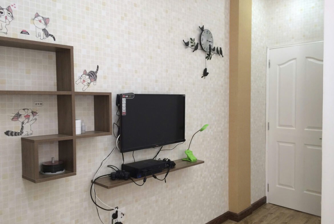 Bán nhà đẹp hẻm 8m đường Kinh Dương Vương 3 lầu P. Phú Lâm