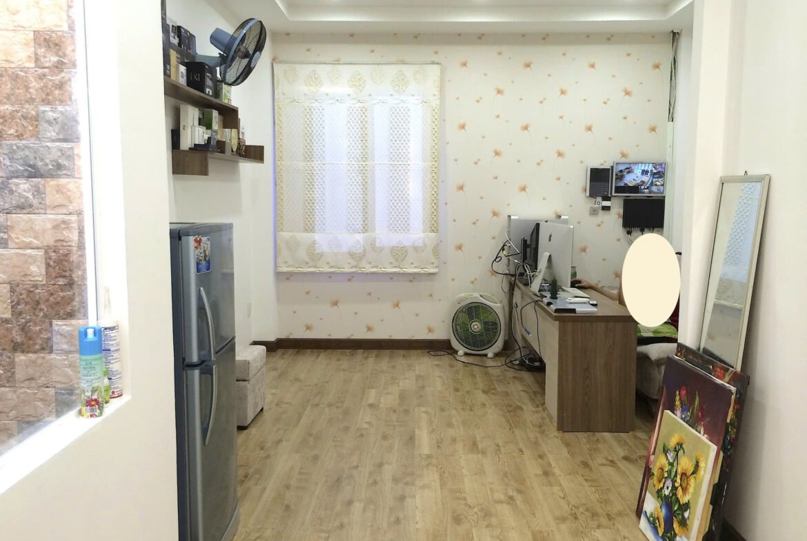 Bán nhà đẹp hẻm 8m đường Kinh Dương Vương 3 lầu P. Phú Lâm