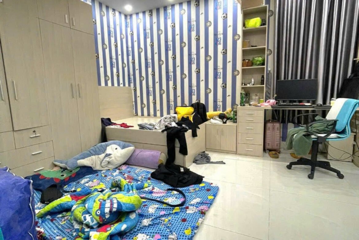 Bán nhà mặt tiền KD đường số 6 Khu Tên Lửa 5mx18m 3 lầu gần chợ Da Sà