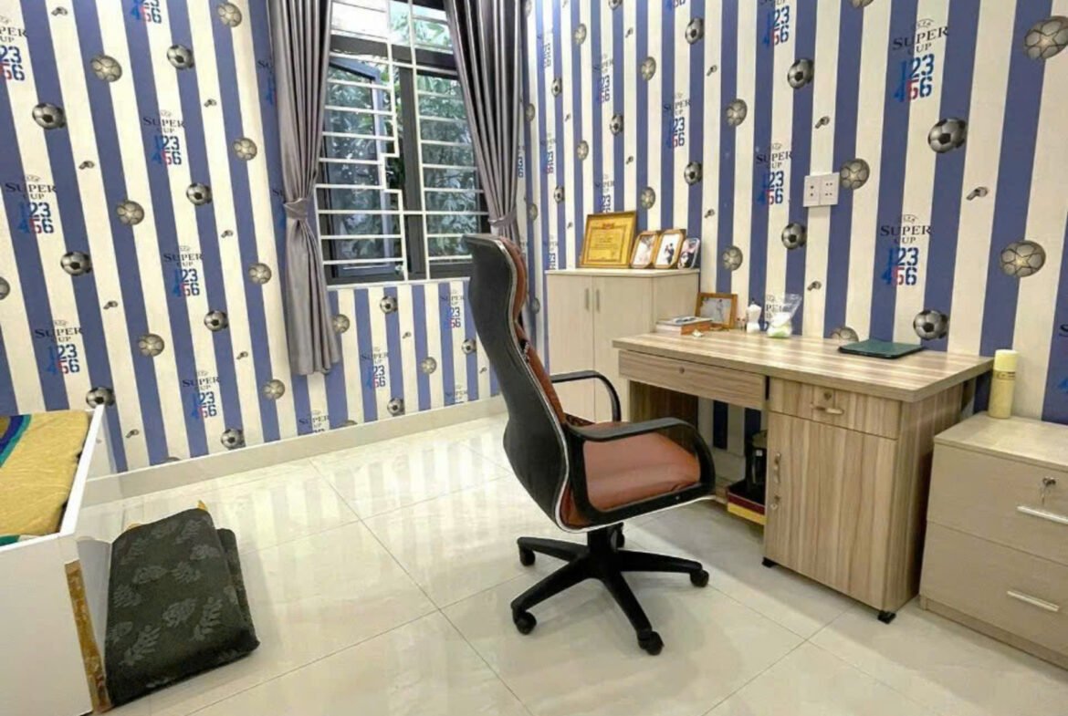 Bán nhà mặt tiền KD đường số 6 Khu Tên Lửa 5mx18m 3 lầu gần chợ Da Sà
