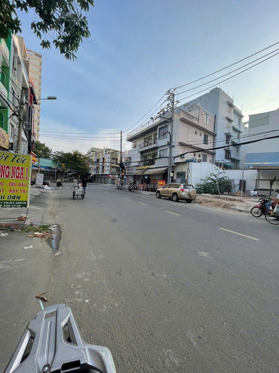 Bán nhà mặt tiền đường số 4 khu Tên Lửa 4mx20m