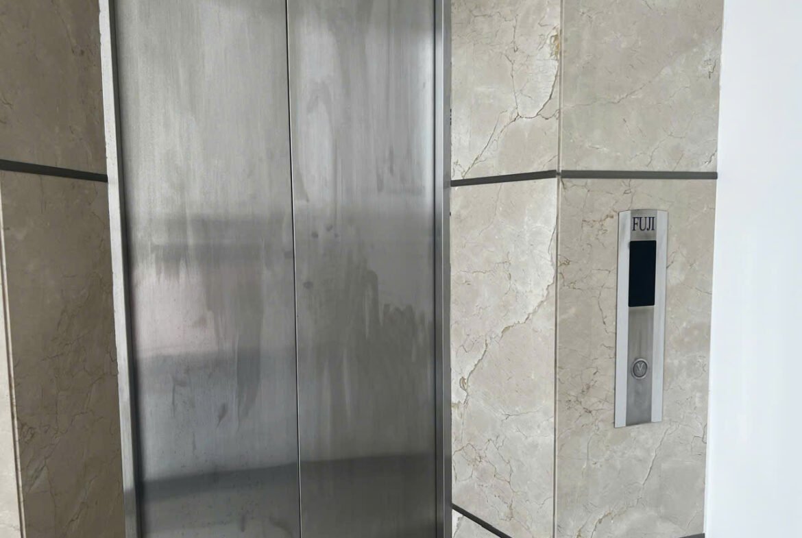 Bán biệt thự góc 2 mặt tiền Khu Tên Lửa Gần Công Viên