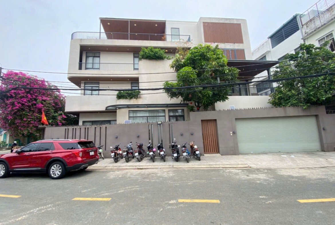 Bán biệt thự góc 2 mặt tiền Khu Tên Lửa Gần Công Viên
