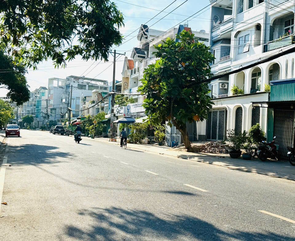 Bán đất mặt tiền đường số 1 KDC Nam Hùng Vương 4mx23m