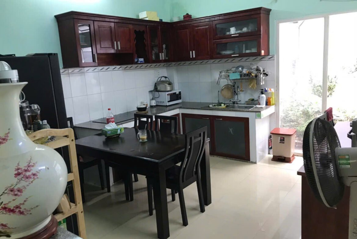 Bán nhà mặt tiền đường 78 Khu Bình Phú 4×15 3 lầu