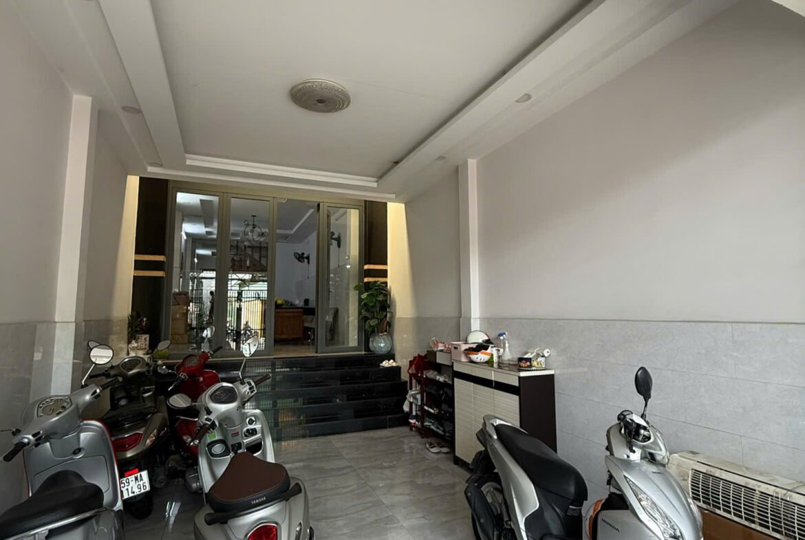 Bán nhà mặt tiền đường Tân Hòa Đông 4mx26m 3 lầu đẹp