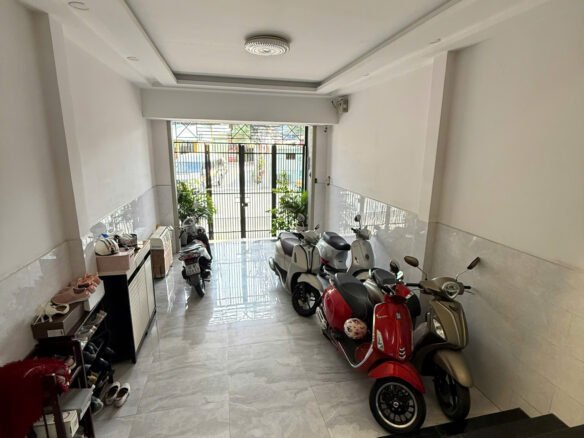 Bán nhà mặt tiền đường Tân Hòa Đông 4mx26m 3 lầu đẹp