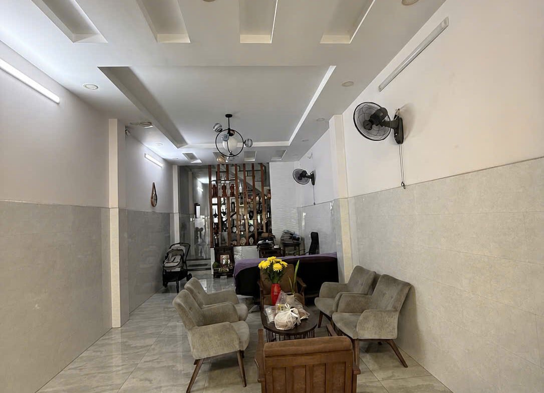 Bán nhà mặt tiền đường Tân Hòa Đông 4mx26m 3 lầu đẹp