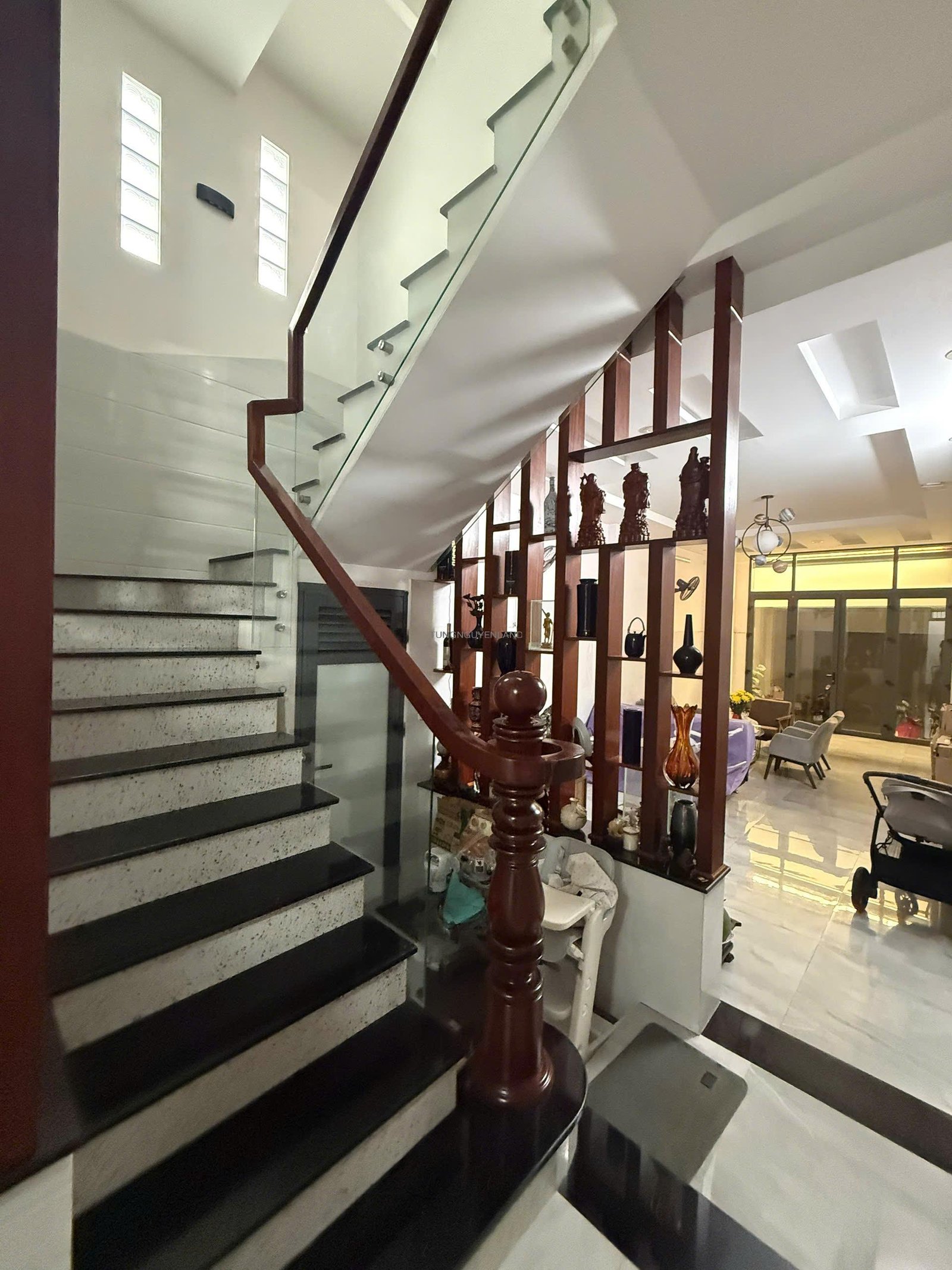 Bán nhà mặt tiền đường Tân Hòa Đông 4mx26m 3 lầu đẹp