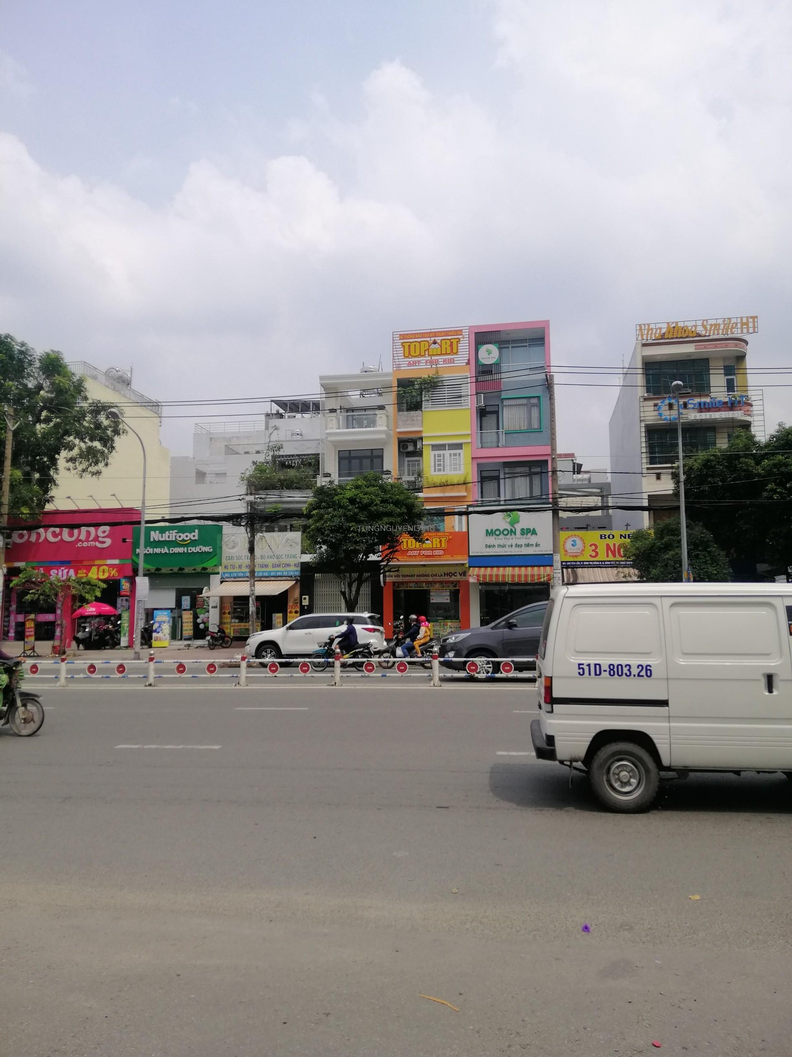 Bán nhà mặt tiền Kinh Doanh đường Tên Lửa lớn 4.5×20 đúc 3.5 tấm