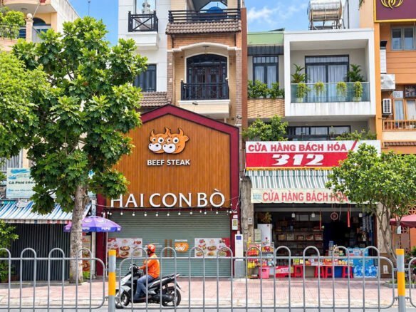 Bán nhà mặt tiền Kinh doanh đường Tên Lửa gần siêu Thị Aeon 6mx20m đúc 3.5 tấm