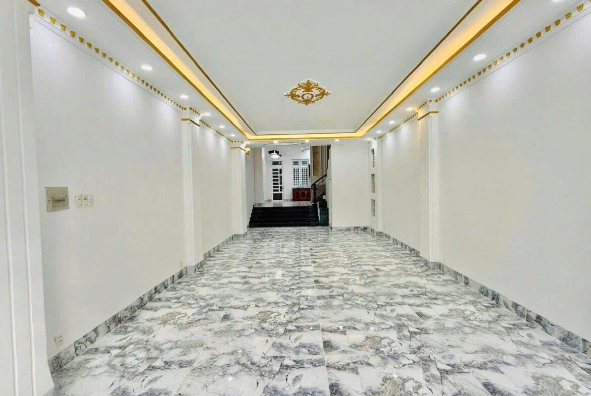 Bán nhà mặt tiền Khu Tên Lửa, đối diện công viên 5×20 đúc 3.5 tấm