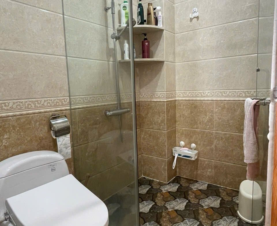 Bán biệt thự đường 30 khu Tên Lửa 9×20 3 lầu có thang máy