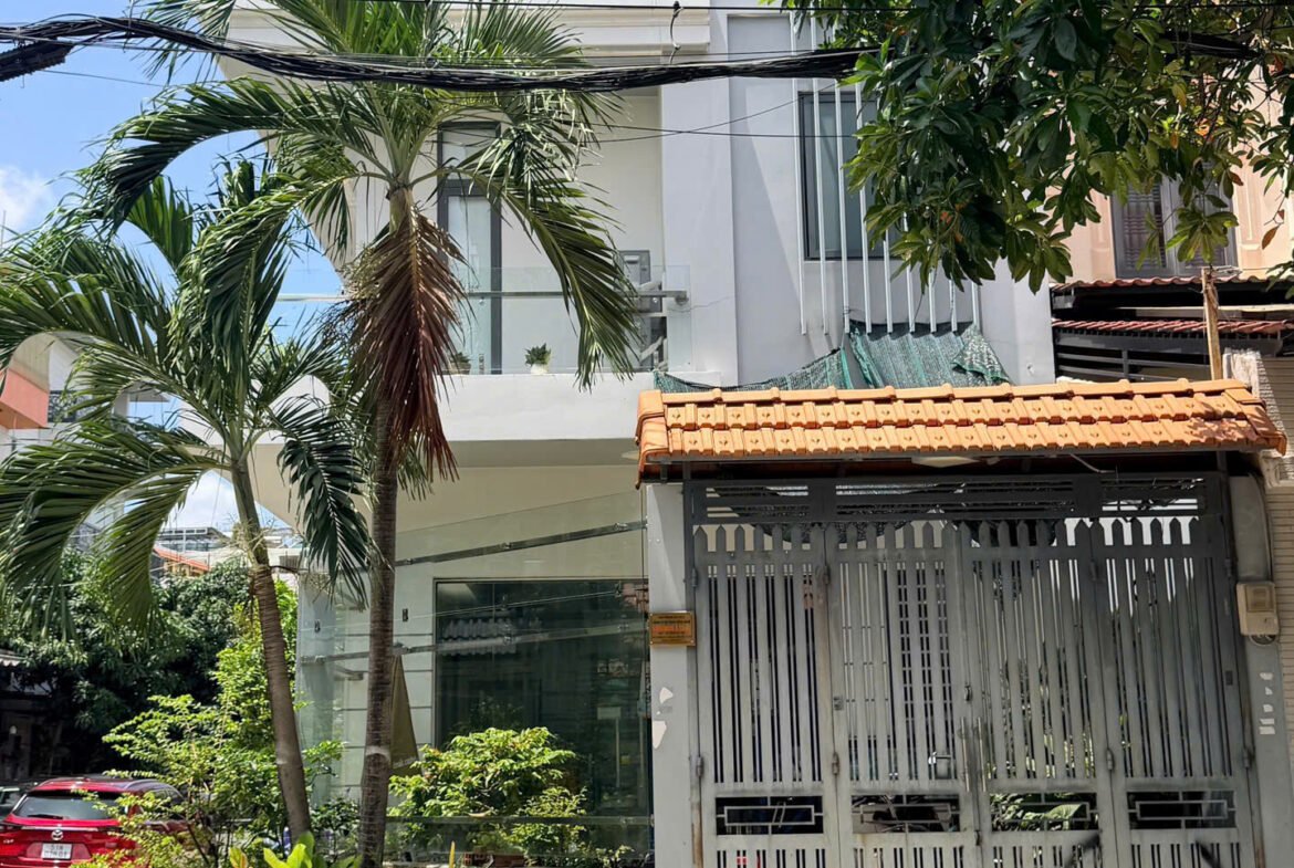 Bán nhà góc 2 mặt tiền kinh doanh khu Tên Lửa 6mx20m đúc 3 tấm