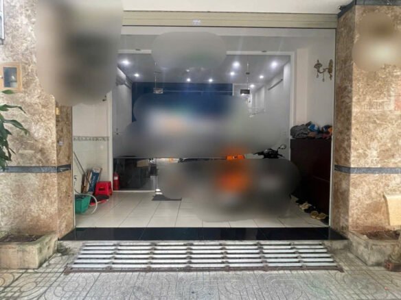 Bán nhà mặt tiền đường 28 Ao Sen Tên Lửa 5mx20m đúc 3.5 tấm