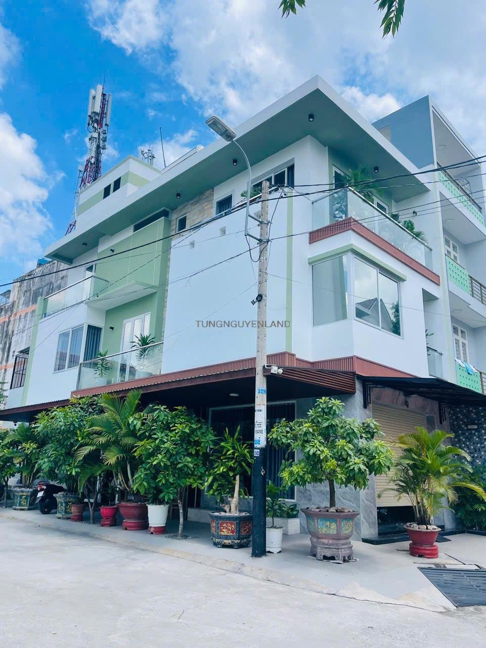 Bán nhà góc 2 mặt tiền Khu Tên Lửa 5×18 3 lầu có thang máy