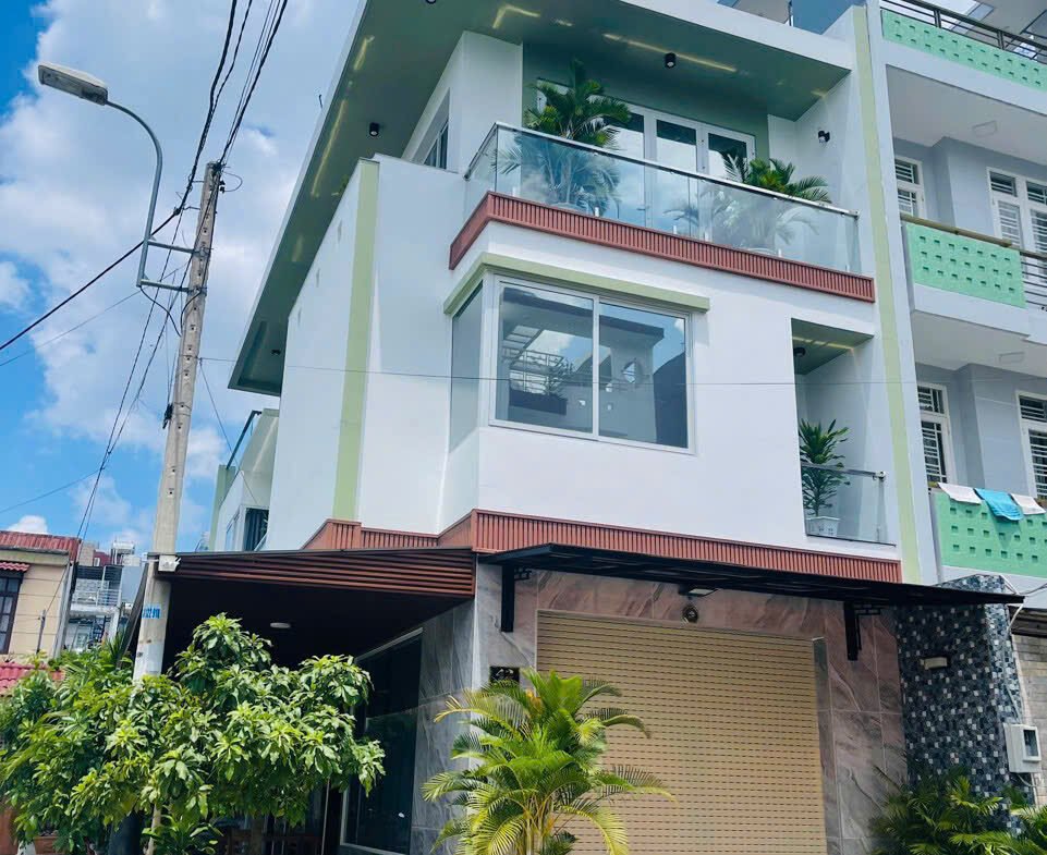 Bán nhà góc 2 mặt tiền Khu Tên Lửa 5×18 3 lầu có thang máy