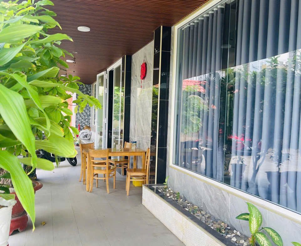 Bán nhà góc 2 mặt tiền Khu Tên Lửa 5×18 3 lầu có thang máy