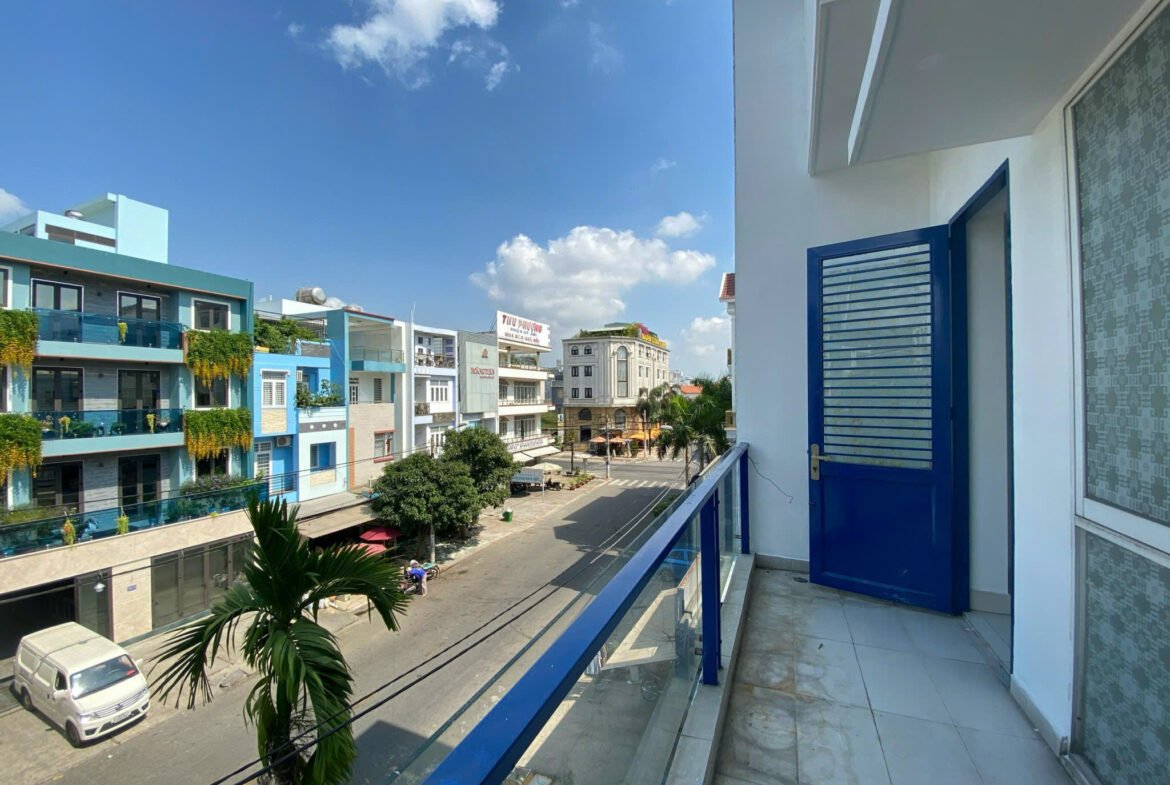Bán nhà mặt tiền kinh doanh Khu Tên Lửa, 5mx18m, đúc 3 tấm