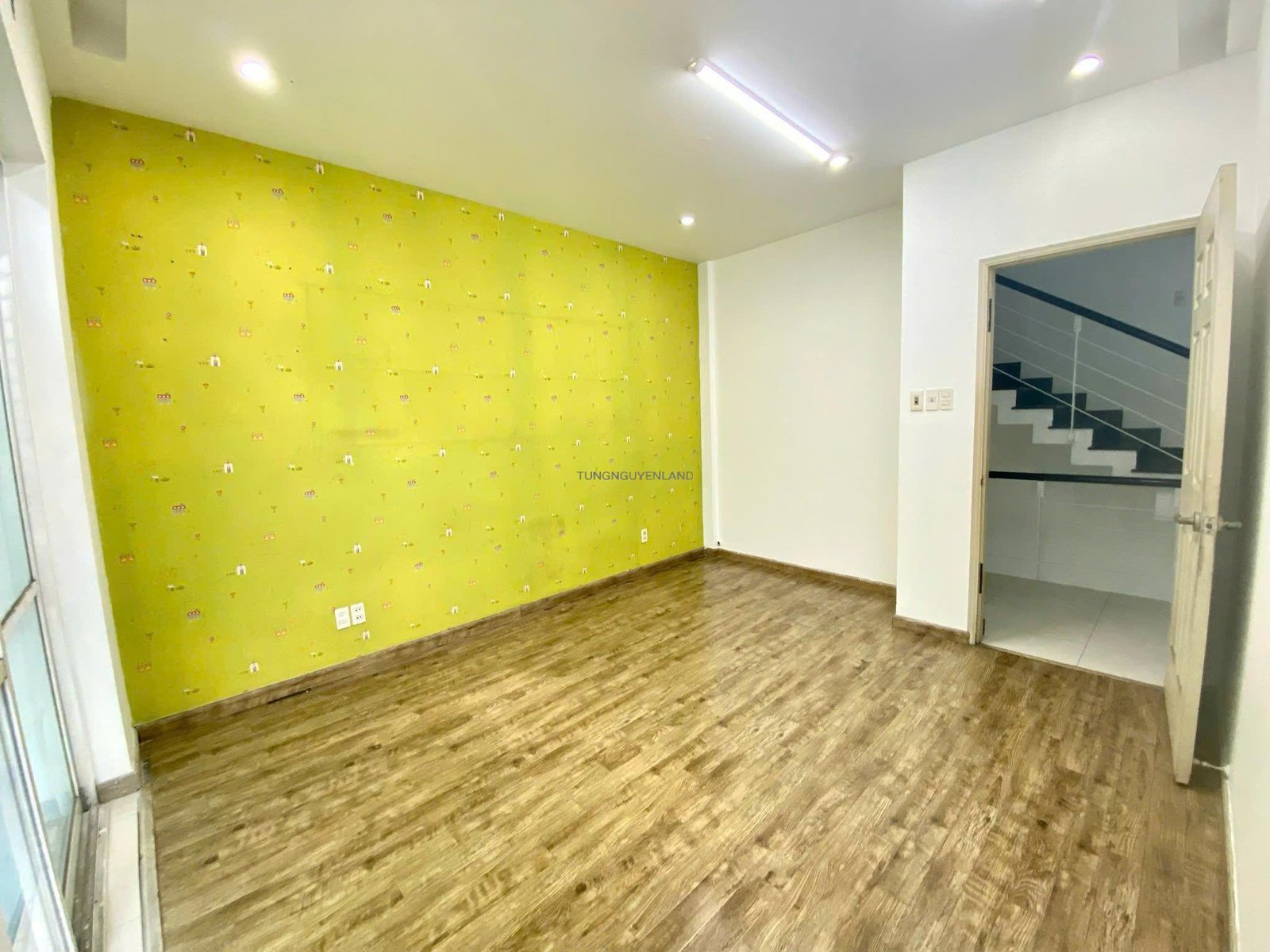h6 Bán nhà mặt tiền kinh doanh Khu Tên Lửa, 5mx18m, đúc 3 tấm