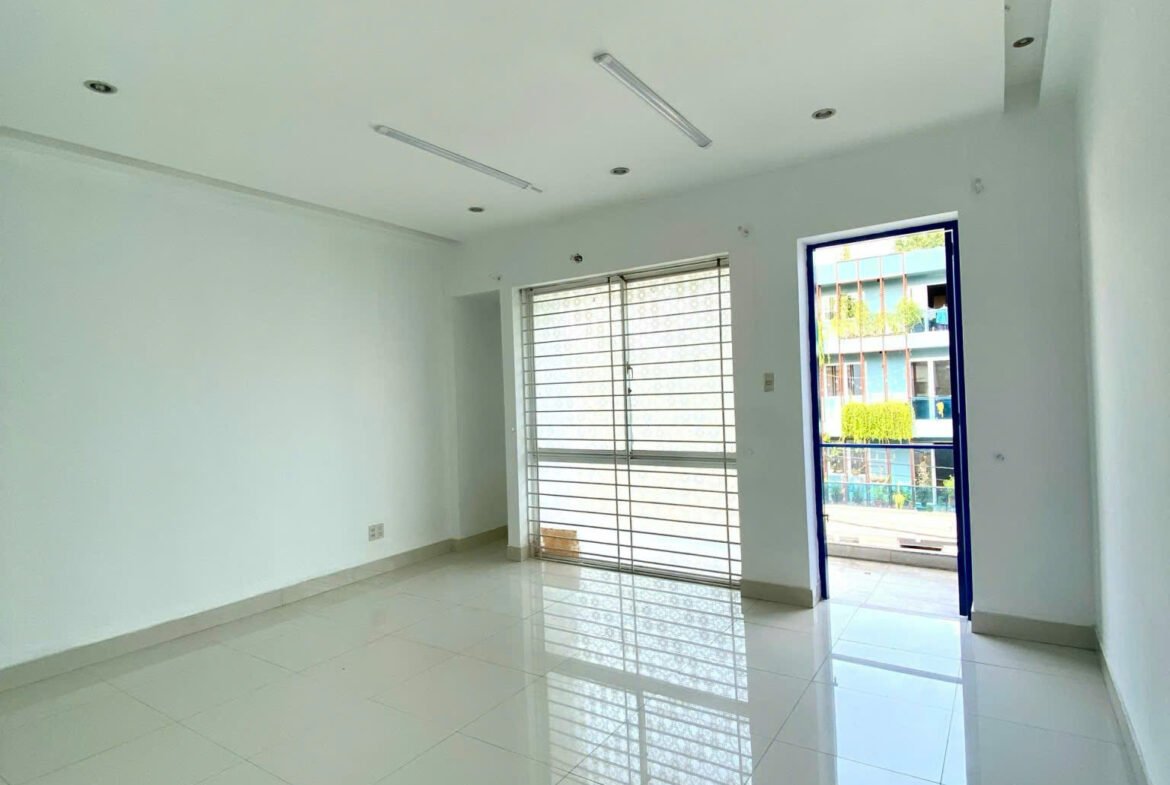 Bán nhà mặt tiền kinh doanh Khu Tên Lửa, 5mx18m, đúc 3 tấm