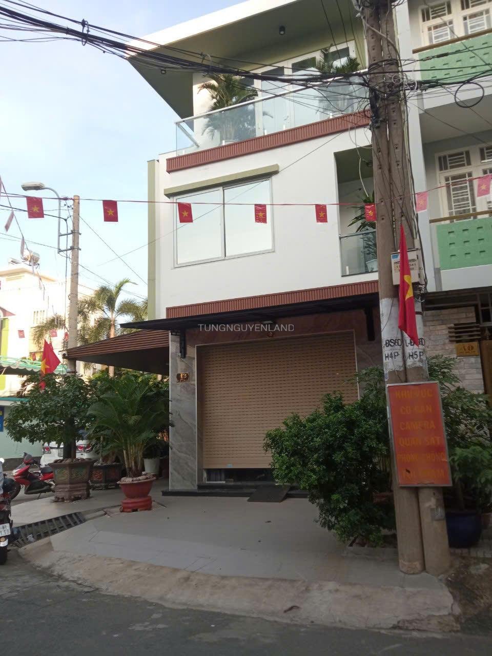 Bán nhà góc 2 mặt tiền Khu Tên Lửa 5×18 3 lầu có thang máy